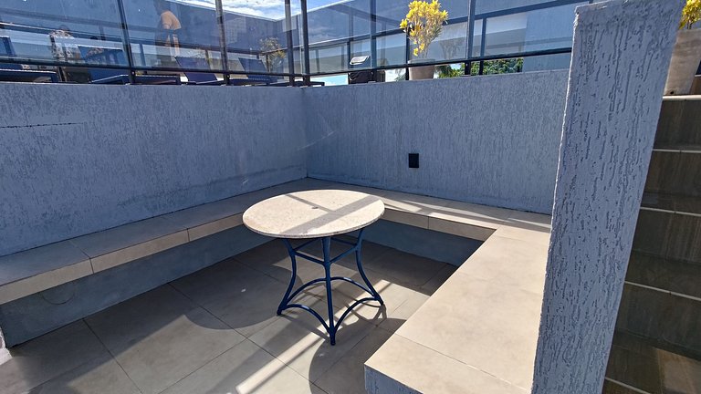 Flat de 1 quarto a 50m das Piscinas Naturais!