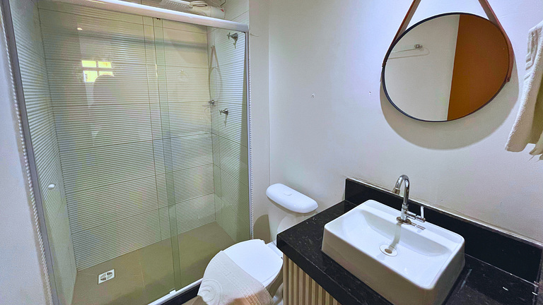 Studio com piscina privativa e 5 min da praia do Cupe!