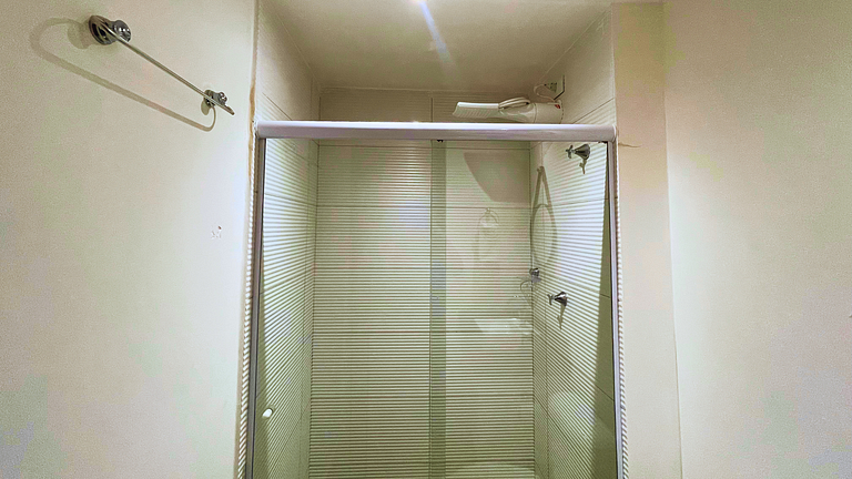 Studio com piscina privativa e 5 min da praia do Cupe!
